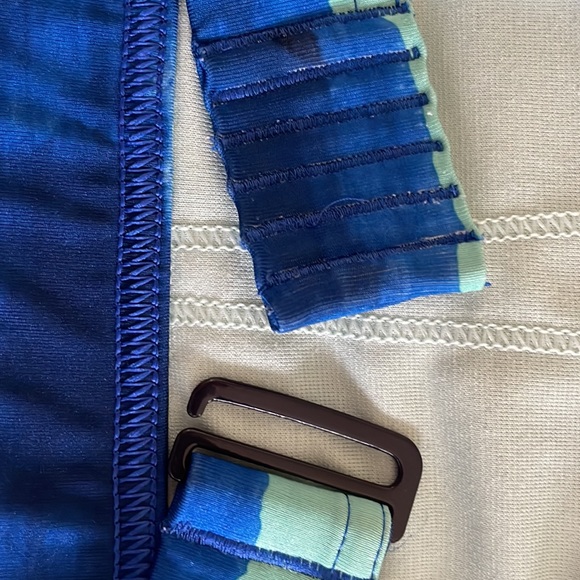 Lulu Lemon/Soul Cycle Sports Bra - Picture 5 of 5